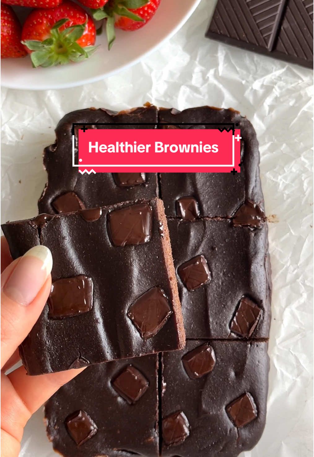 5-ingredient Healthier Brownies😍 These brownies are fudgy, chocolaty and yummy😋 They are also super easy to make!  • For more healthy recipes check out my Ebooks which have 180 easy recipes, link is in my bio🥰 • Ingredients for about 6 servings: 2 bananas 2 tablespoons maple syrup 1/2 cup unsweetened peanut butter or any other nut butter you like or tahini, I used a pb that is 100% made of peanuts (120 ml) 1/4 cup unsweetened cacao powder (60 ml) 1 teaspoon baking powder • optional topping: 2 pieces of 80% dark chocolate, chopped • 1. Put all the ingredients into a blender (except the chocolate chunks) 2. Pour into a baking dish (or an oven-safe glass container) lined with parchment paper. Optional: add the chocolate chunks on top 3. Bake at 180 Celsius degrees / 350 in Fahrenheit for about 20 - 25 minutes • • • #healthydessert #healthydesserts #healthydessertrecipes #healthybrownies #easydessert #glutenfreebrownies 