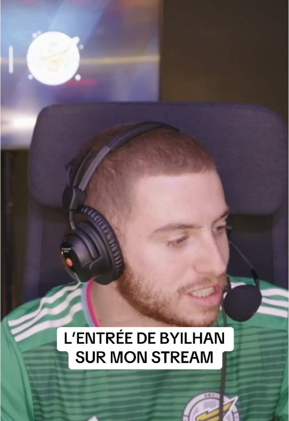 Des WWW pour l’entrée sur le streaaam de @Byilhan 💪 #michou #gen7 #twitch #streamer #clips #france #kingsleague #SportsTikTok #footballtiktok #sport #player #funnytiktok #humour 