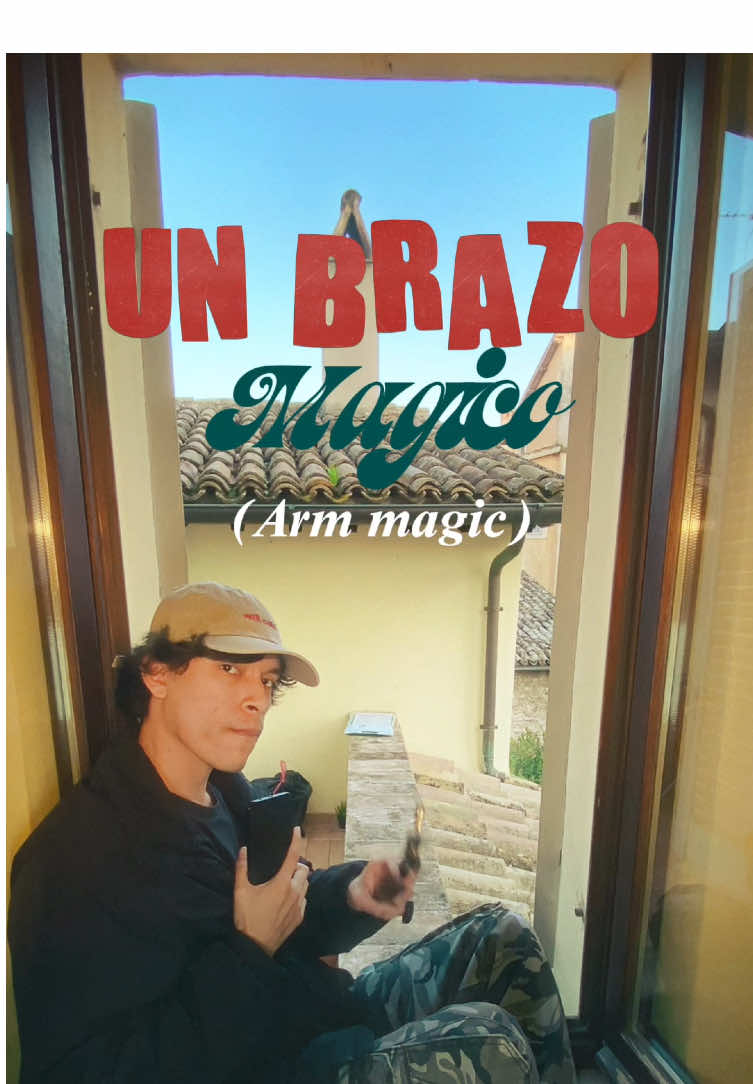 MAGIC ARM - abrazo mágico #creatorsearchinsights #colorcorrection #contentcreator #audiovisual #videoviral #magicarm #pov 