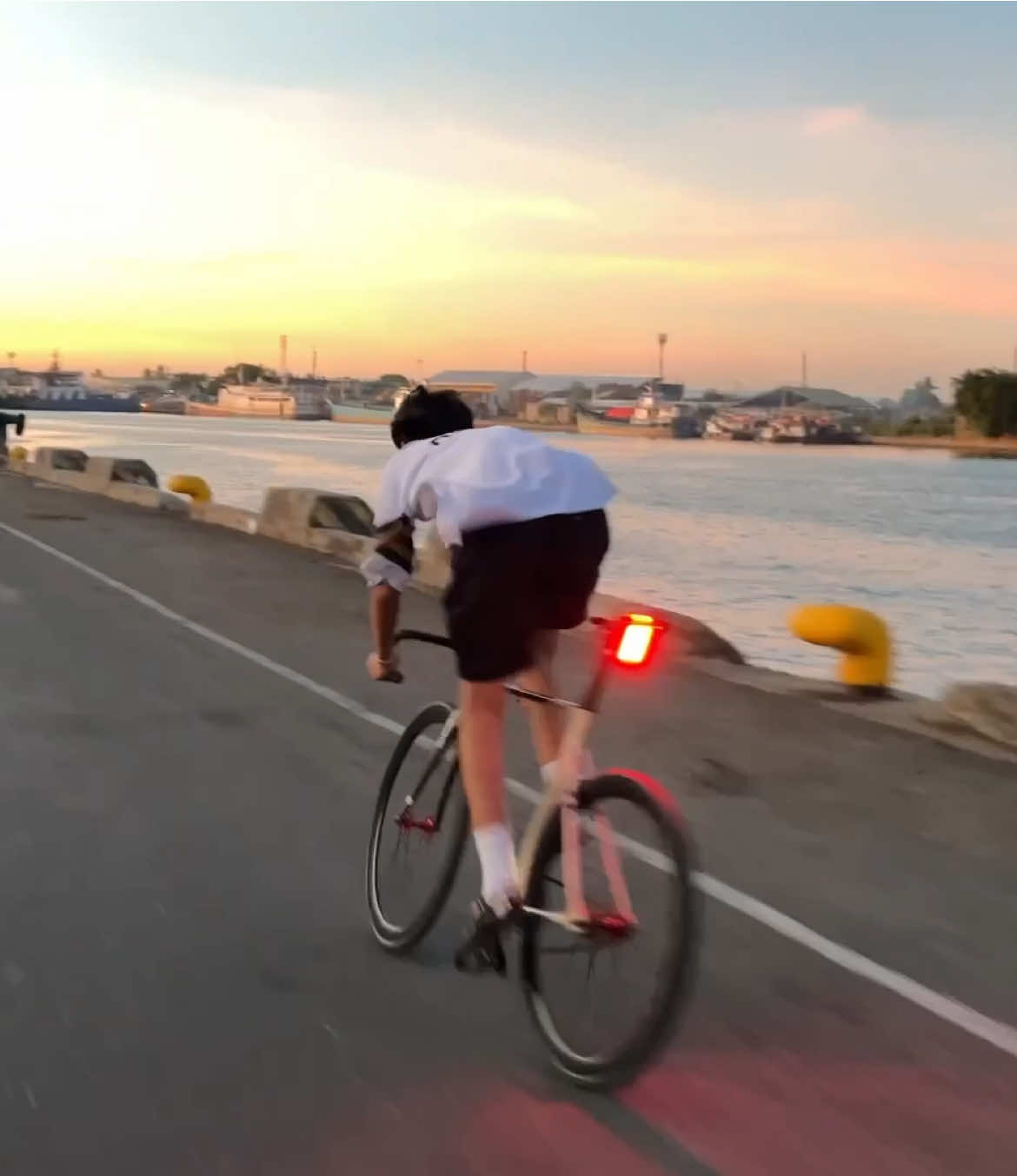 #jlab1994 #fyp #iloilofixedgear #fixegearphilippines #fixie #fixedgear 