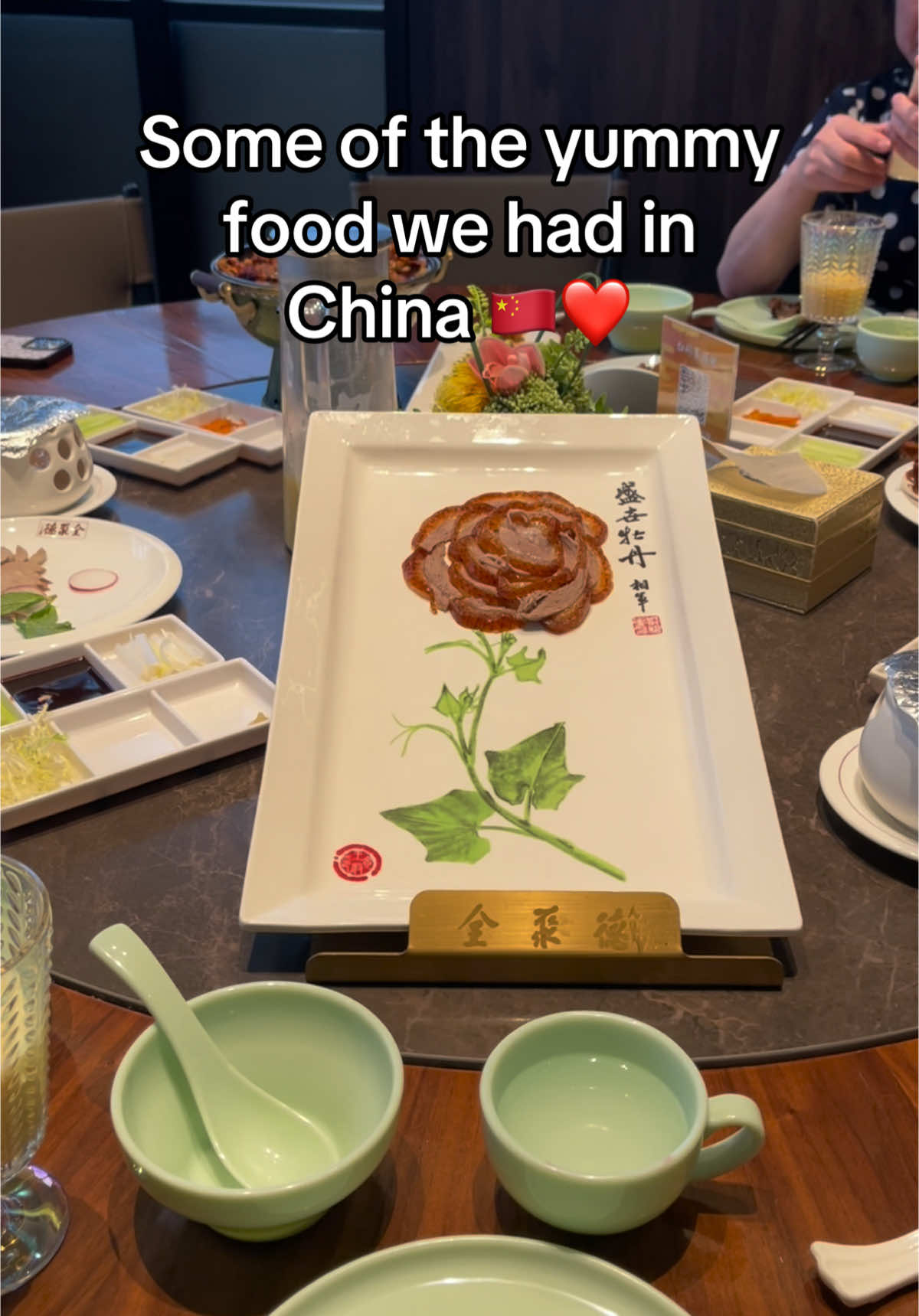 The food in Nanjing was definitely my favorite! 🇨🇳❤️ #food #FoodLover #Foodie #foodtiktok #comida #foodporn #couple #couplegoals #latina #chinese #china #chinatiktok #travel 