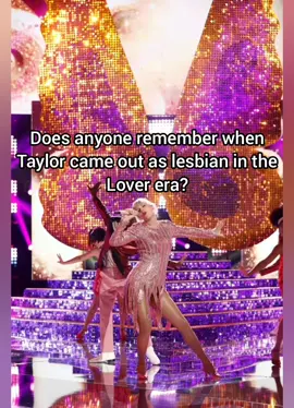 nobody noticed her new aesthetic #ttpd  #swifttok #taylorswift #swiftie #lgbetty #swiftiesoftiktok #taylornation #swifties #swiftgron #diannaagron #swiftgronisreal #kaylor #bigsur #kissgate #karliekloss  #kaylors #koincidence #allofthegirls #need #surprisesong #bearding #treepaine #traviskelce #friendofdorthy #friendsofdorthea #gaylortheory #fyp #foryoupage #foryou #4u #viral #xyzabc 