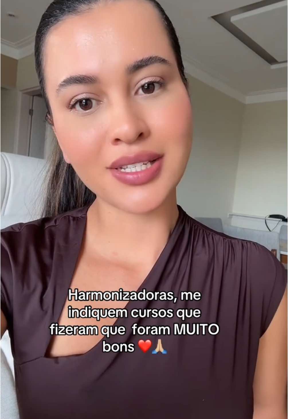 Amigas, me indiquem cursos de Harmonização Facial que fizeram e foram muito bons  #biomedicinaestetica #preenchimentodelabios #harmonizacaofacial #cursosharmonizacao #biomedicaesteta 