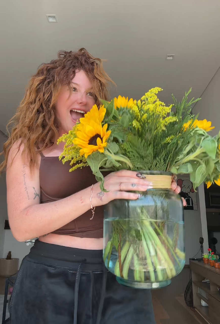 Maybeeeee🌻🍯