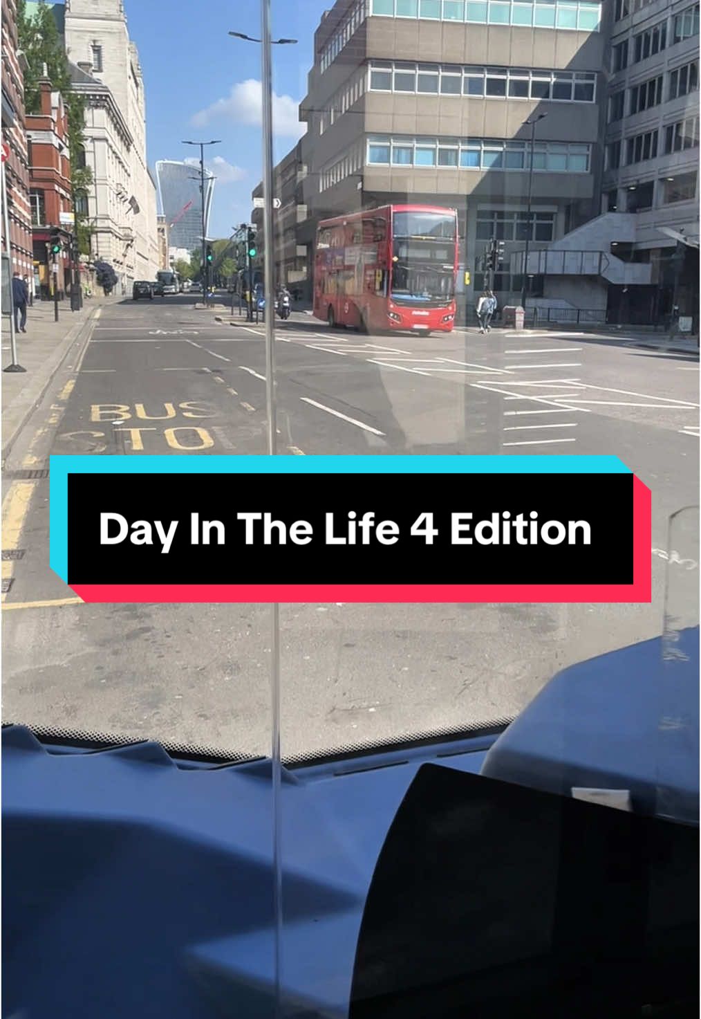 #busdriver #busdriversoftiktok #femalebusdriver #Metroline #Fyp 
