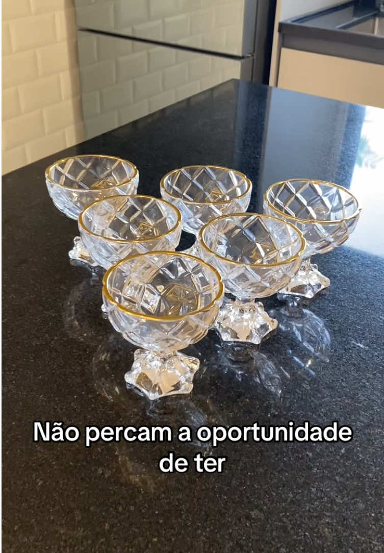 Taças de Sobremesa em Vidro Diamond Fio de Ouro 170mL 6 Peças  ##TaçasDeVidro##MesaPosta##DecoraçãoDeMesa##MesaLinda##ReceberBem##Sobremesa##VidroDiamond##FioDeOuro##LouçasFinas##DetalhesQueEncantam##AmorEmCadaDetalhe##EstiloDeVida##DicasDeMesa##InspiraçãoDeMesa##CasaDecorada##CháDaTarde##JantarEspecial##Requinte##Elegância##DesignDeInteriores##FYP##Viral##ParaVocê##foryoupage##fouryou##shopee