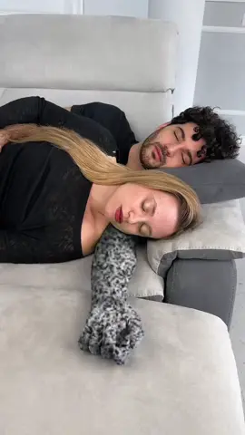 #komedi #funnyvideos #funny  #tiktoktürkiye #tiktok #hahaha #tiktokvideoları #funnyvideo #enkomikvideolar #komikvidyolar #Love #funnymoments #trending #foryou #capcut  #humor 