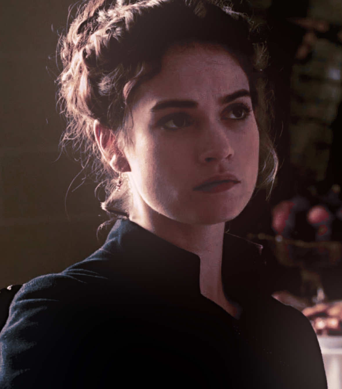 #LILYJAMES • this movie is actually so good  #elizabethbennet #prideandprejudice #pridepredujucezombies #lilyjames #lilyjamesedit #cinderella #liveaction 