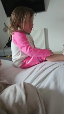 #toddlersoftiktok #accident #crash #shesok #foryoupagе #fyp #scottishtoddler 