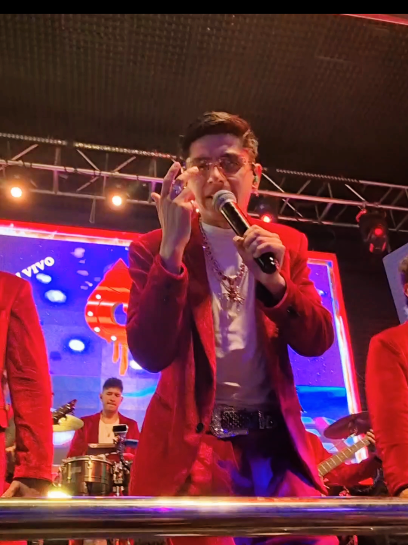 @SANGRE CUMBIERA OFICIAL🩸👌 #discotecalapaceña #Cumbia #sangrecumbiera ❤️  #lapaz_bolivia🇧🇴 #fyp #necesario 