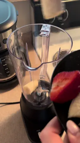 Blend it. Sip it.Love it. 
