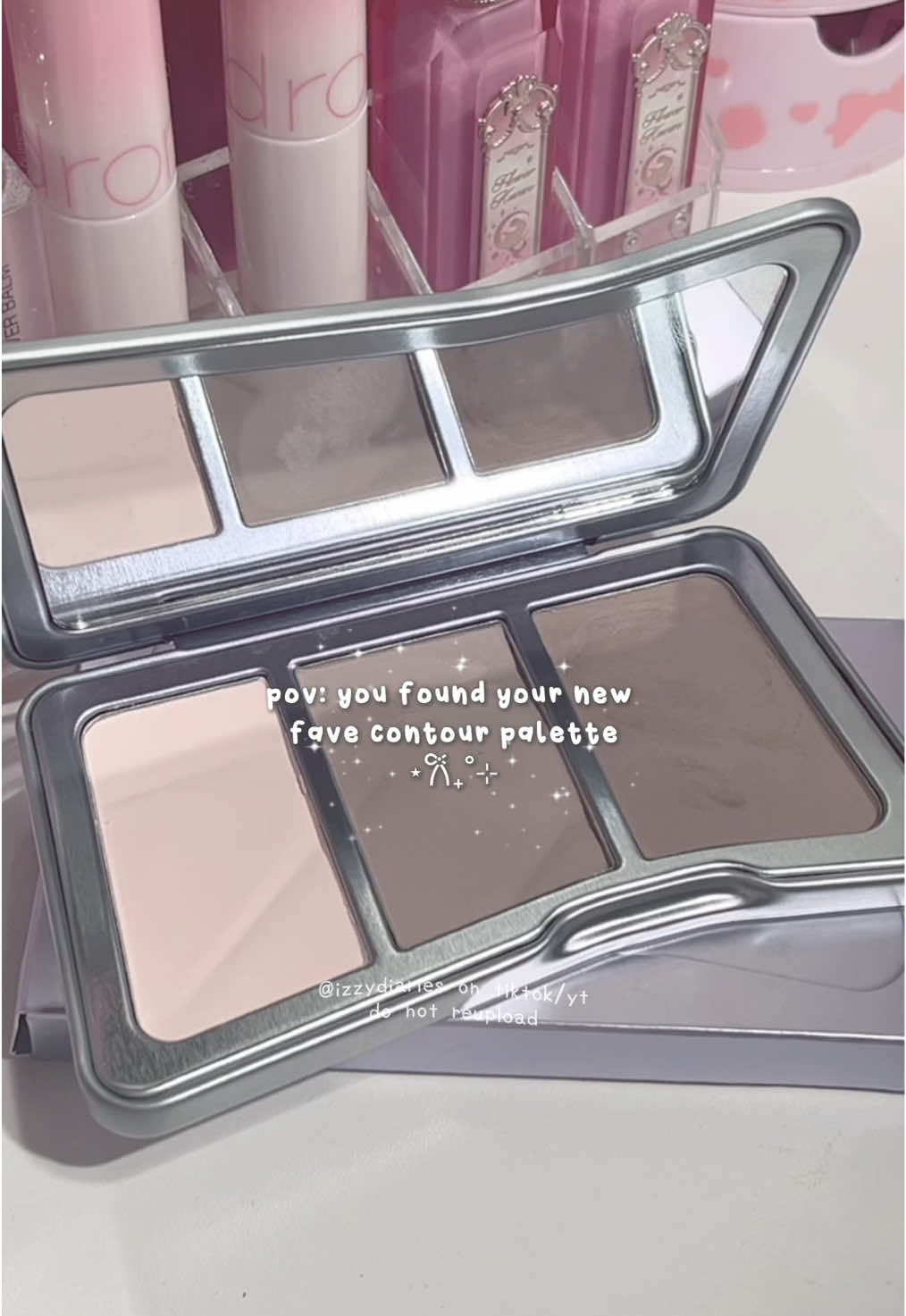 my first product from @Kaleidos Makeup 💗 #kaleidos #kaleidosmakeup #contourpalette #cooltonecontour #cbeauty #chinesemakeup #tiktokshop 