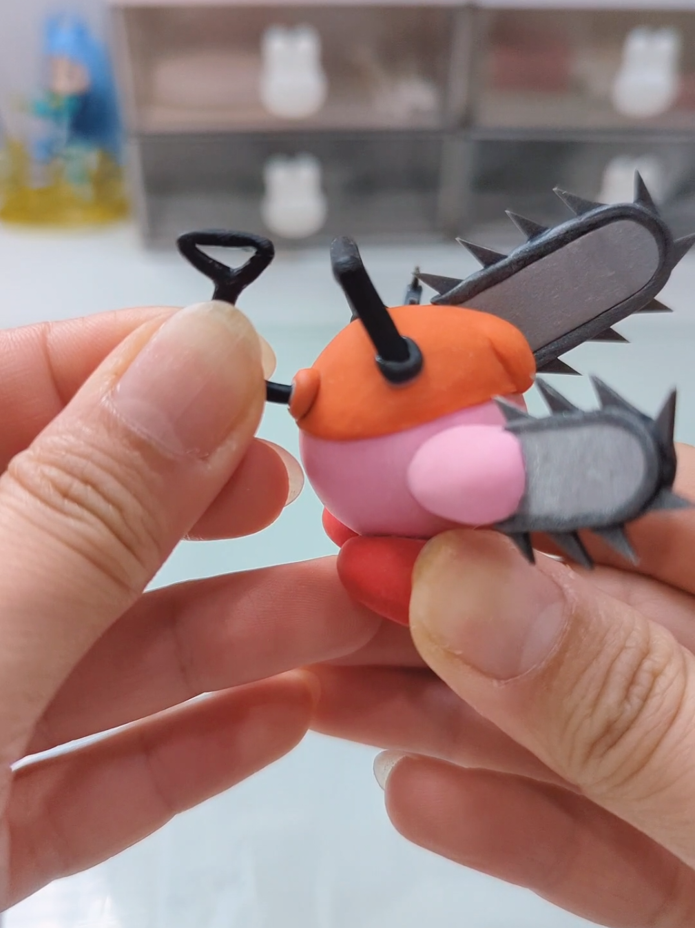 Making Chainsaw Kirby with polymer clay 