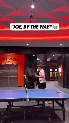 Joe Burrow is not making any assumptions when introducing himself to the Bengals' top pick Shemar Stewart 😂 via @bengals #nfl #joeburrow #wholesome