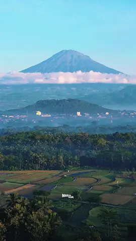 Bukit belakang sekolah di film kartun doeraemon😃 #magelang #magelang24jam #tidar #fyp 