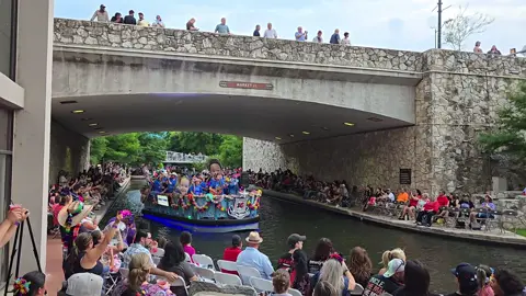 san antonio river parade 2025