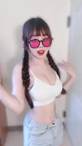上次發不正常の，現在發正常版の #twitch #珊珊歐膩 #實況主 #女生 #可愛 #cute #辮子 #長髮 #reels #短影音 #hair #capcut #搞笑 #apt