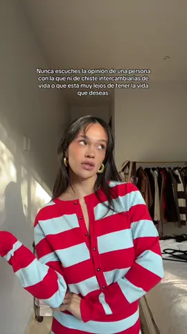 Hermana porqué le preguntas sobre consejos de relación a la persona con una pareja que no ama o consejos de autoestima a la que critica cuando se siente menos. Ya entendiste el punto, mejor háblalo con tu psic. #autoestima #selflove #amorpropio #confidence 