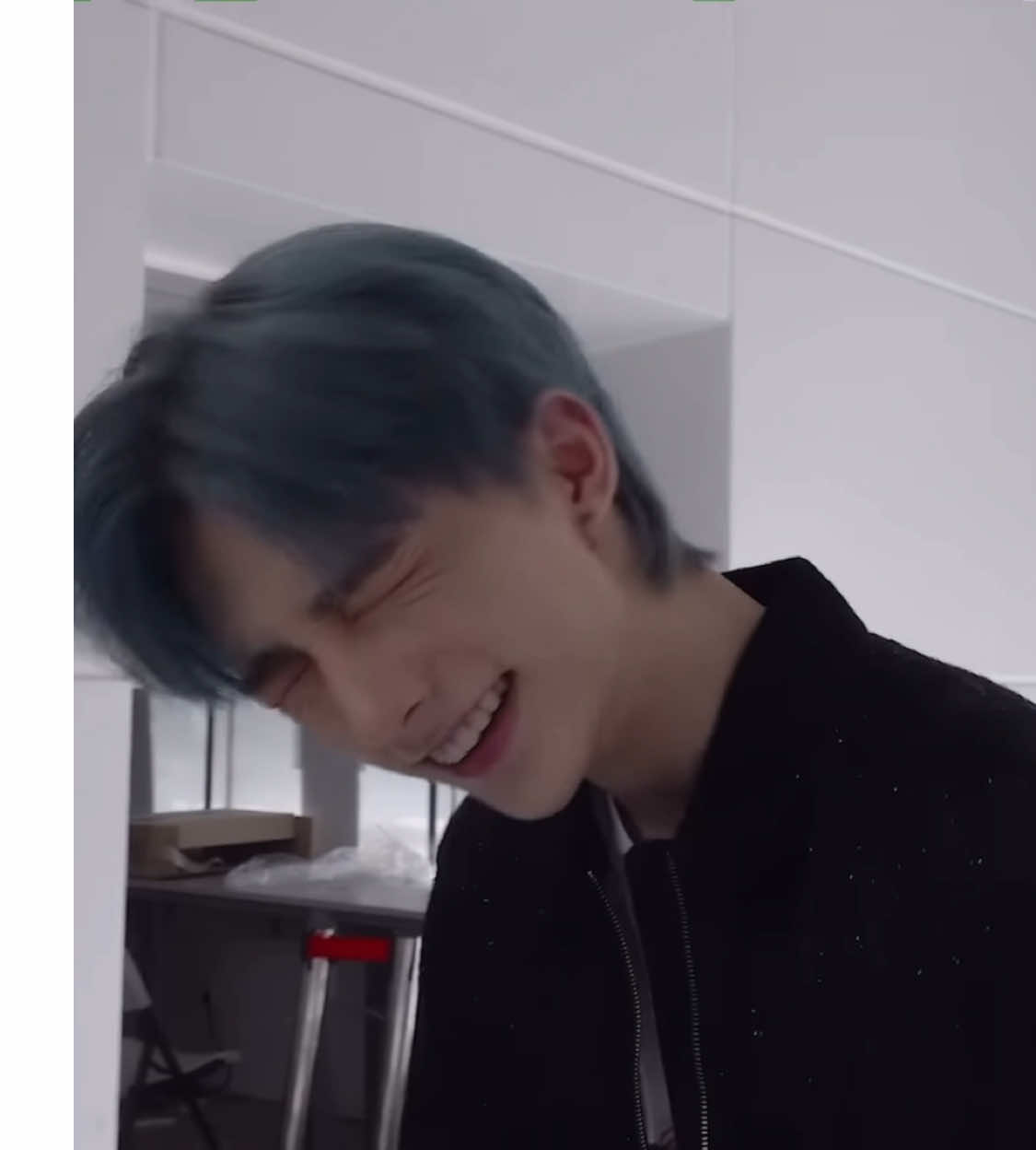 He’s so goofy (please tag/credit me if you use any of my fancams please) #f311x #fancam #comforting #skz #facecamkpop #hyunjinskz #hyunjinfancam #hyunjin 