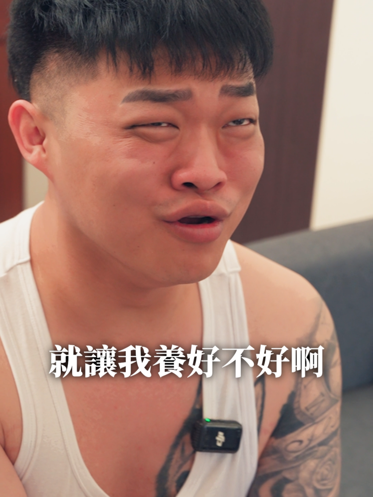 為什麼不能養！？ #有特色的帥哥 🎉魔力寶貝回來啦！法蘭城的冒險再度啟程 🔥 📣《魔力寶貝：復興》，大升級最多可帶5隻寵物上場！ 屬性相剋搭陣型，戰術自由配，輸出直接爆表，實現寵物自由的最終夢想🔥🔥 還有老玩家最熟悉的法蘭城又登場啦～ 支線、神秘組織、傳說級魔物，全都在等你解鎖， 不管你是老玩家回味、萌新上手都超可以！ 💤 掛機也能抓神寵、離線照樣變強 ⚔️ 生產、戰鬥職業任你選，自由轉職想怎麼玩都行 🛒 交易零門檻，想賣就賣、想買就買，爽！ 📌五寵自由配，魔力再加倍！ 現在就召集老戰友，一起重返魔力世界吧！ #魔力寶貝 #魔力寶貝復興 #五寵自由配魔力再加倍
