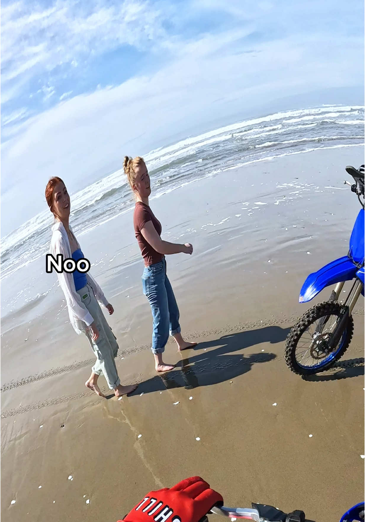 The approach was so Creepy😂