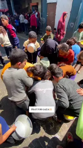 Anak-anak gaza terus kelaparan sementara dunia terus membisu.. #savegaza #prayforpalestine #fyp