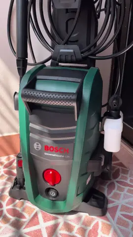 แรงดันน้ำสุดปัง! ล้างรถ ล้างบ้านได้สะอาดหมดจด 🚗🏡 #Aquatak125 #Bosch #DIY