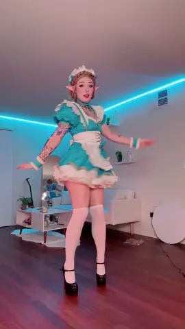 I tried but this is so hard in heels