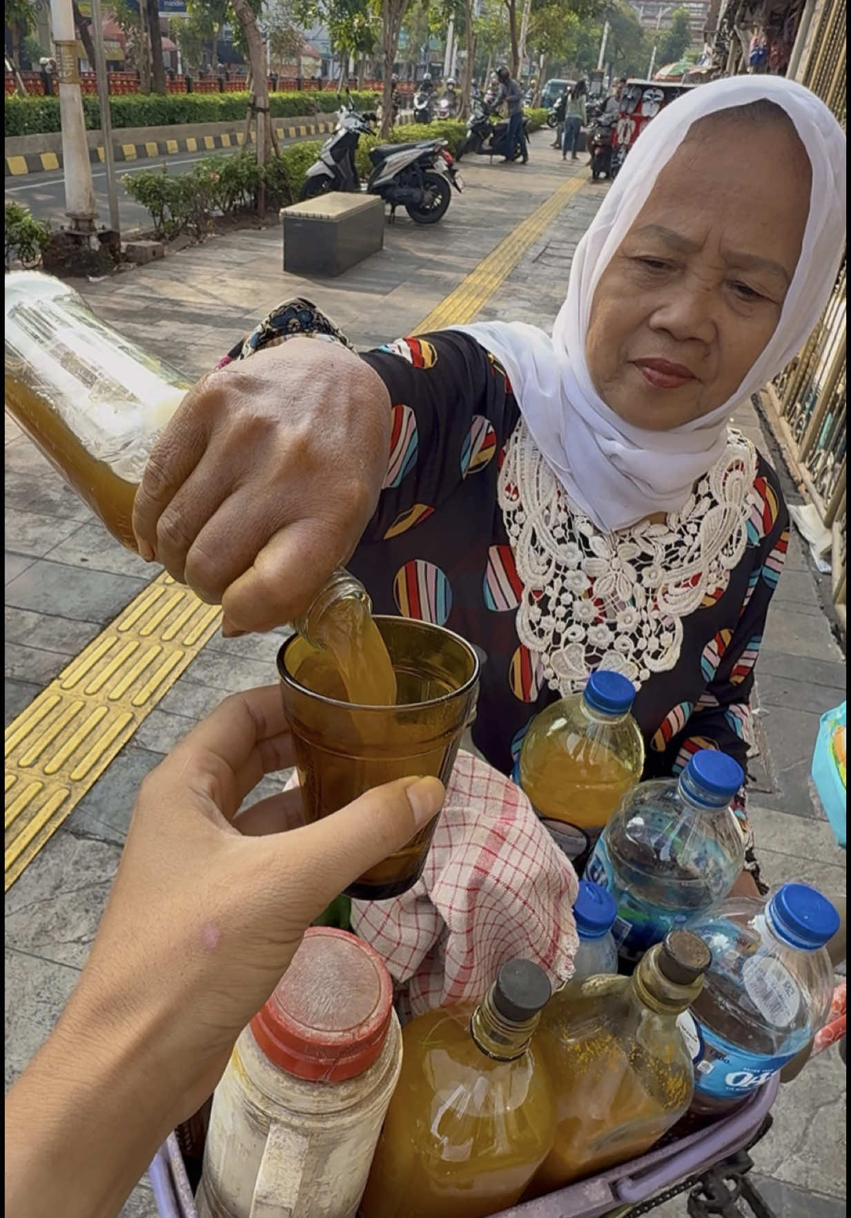 Traditional Herbal Drink For Health In Indonesia 🔍 Business name  Jamu  📍Address Jakarta Pusat, Indonesia  💵 Price  Rp 5.000/$ 0.30 USD