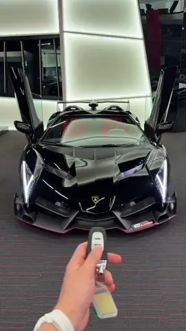 8 Mio Lamborghini Veneno❤️‍🔥 #lamborghini #veneno #roadster #hypercar #1of9 