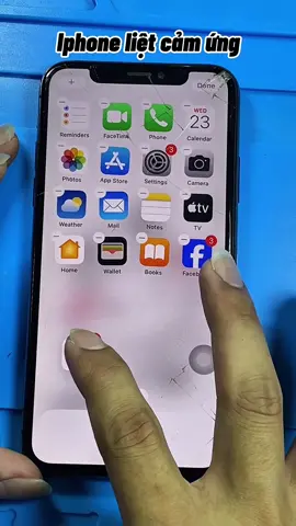 Iphone bị liệt cảm ứng #epcamungiphone #iphonelietcamung #suaiphone #epkinh #suadienthoai #xuhuong #viral 