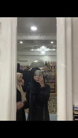 🤍🤍#fypppppppppppp #fypviralシ゚ #arabicsong #bismillahfypシ #yaliyalili #santriwati #sekumpulmartapura❤️❤️ #sekumpul #ziarah #ziarahwali 