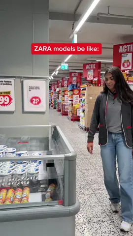 Welke pose was het beste? 🤔 #Dirk #zara #pose #model #dirksupermarkten