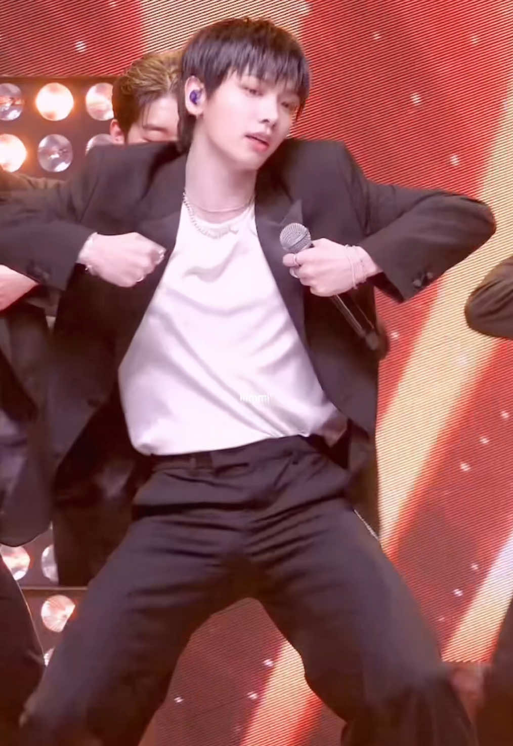 jaehyun’s bouncy dance #myungjaehyun #boynextdoor #bnd #fancam #kpop