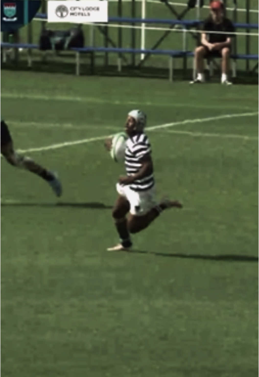 Lackay with the magic feet. @SuperSport Schools @School Boy Rugby @Rugga studio @Rugby @RugbyPass #schoolboyrugby #fyp #rugbyleague #viralvideo #langford  