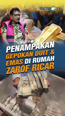 Ada yang tau kenapa disimpannya di dalam boks? Inilah video saat Kejagung menggeledah rumah mantan pejabat MA Zarof Ricar di Senopati, Jakarta.  #tiktokmetrotv #tiktokberita #viral #fyp #mahkamahagung #zarofricar #korupsi #beritaviral