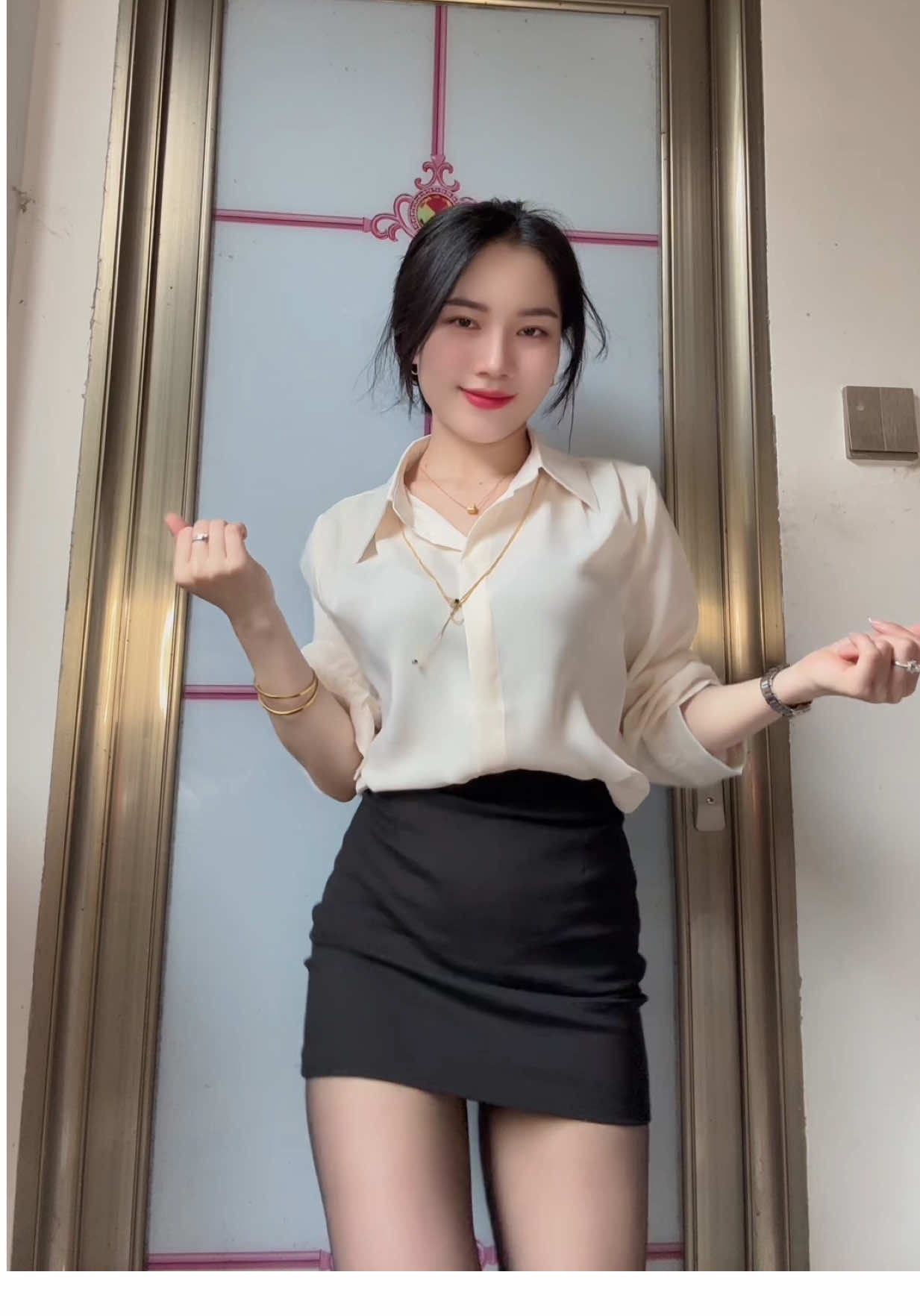 Nhảy không cuốn đâu chỉ giỏi lên quậy thui 🤣