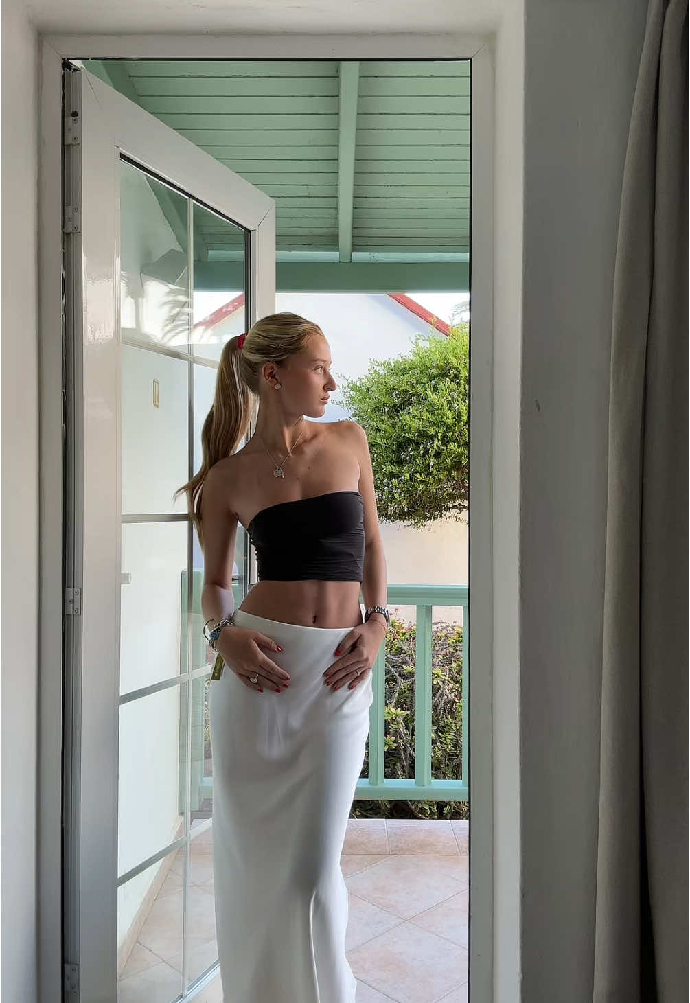 Liebe es im Urlaube endlich mal alle süßen Sachen anziehen zu können 🤩 #urlaub #outfit #OOTD #outfitinspo #dinner 