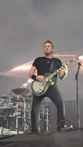 this man 🥰🥰🥰 #chadkroeger #nickelback #rockthecountry2025 #greenback #knoxville #tennessee 
