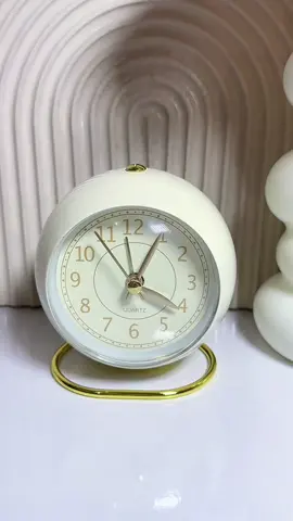 Minimalist Retro alarm clock 🌸✨ #clock 