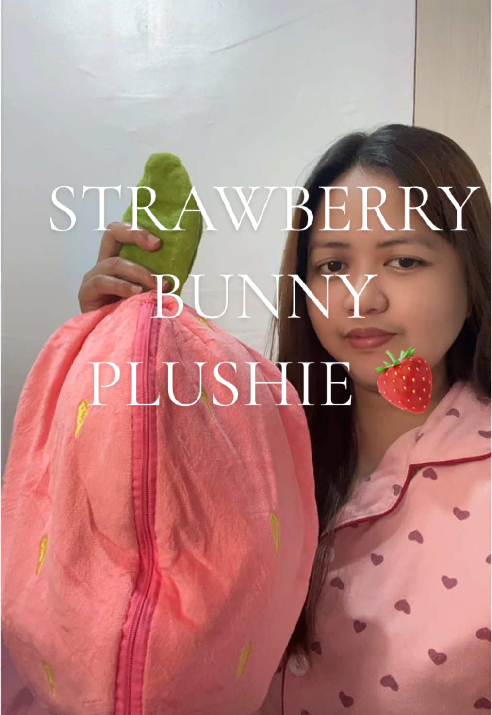 Strawberry bunny plush toy #stuffedtoys #bunnystuffedtoy #bunnyplushie #bunnyplush 