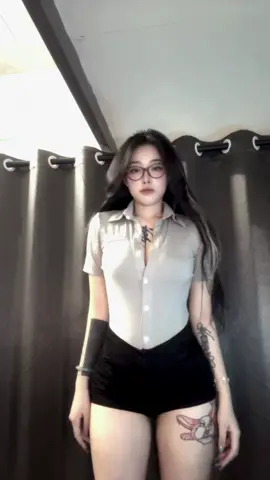Cô giáo tập hảyyyy🤭🤪