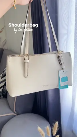 #taswanita #lescatino #shoulderbag 