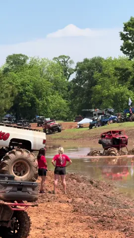 talk about a badass weekend in colfax louisiana! lil red express truck skims the whole pit! #trucksgonewild2025 #fyp