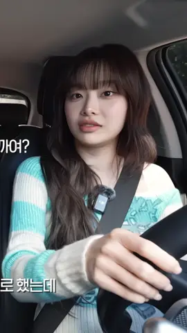 Chuu fancam || que fofa ela || @「 Ꮮเɑ︩︪h🐰 !! || tags: #mokabycams #fancam #chuu #kpop