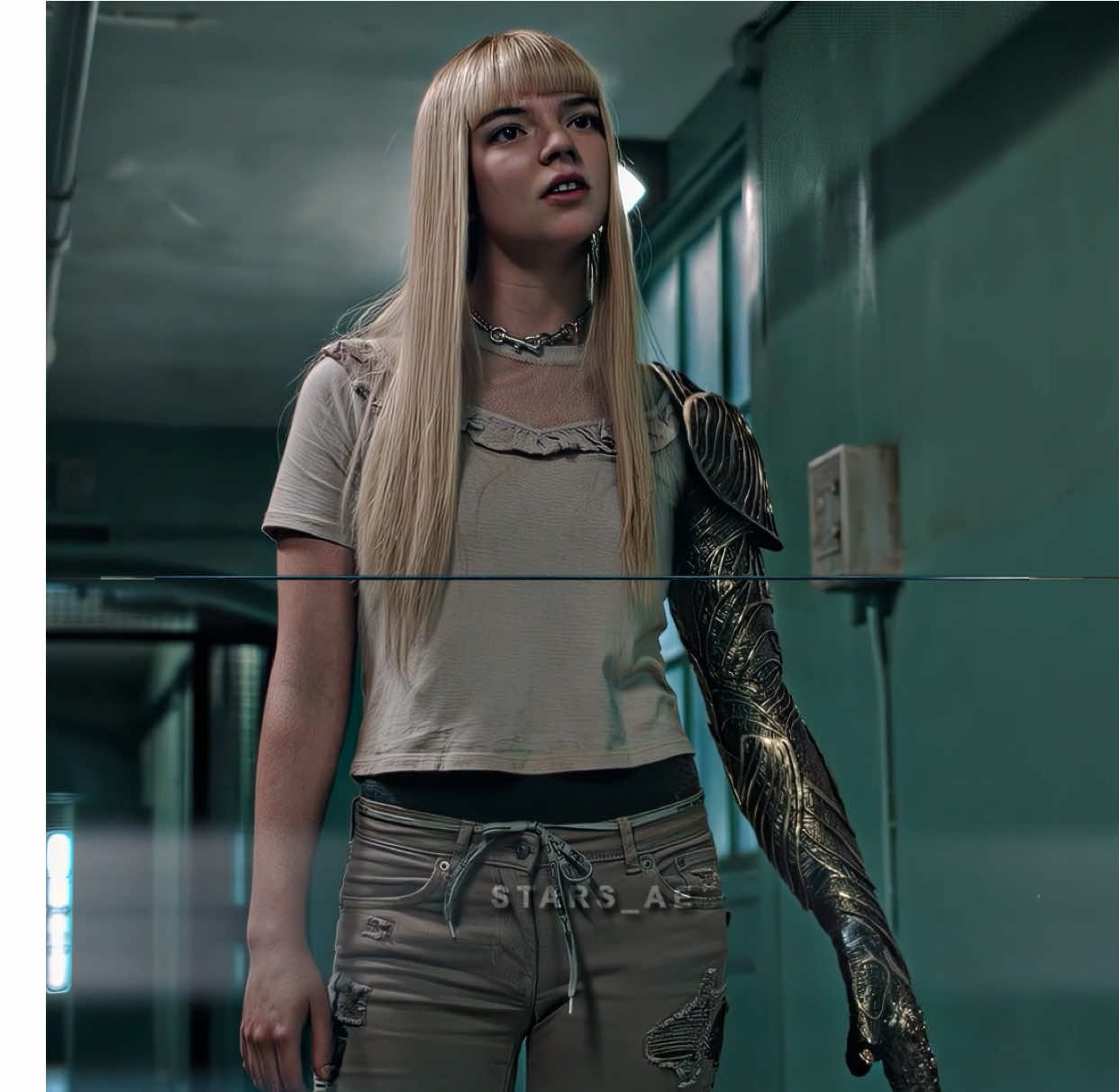 The lightsaber girl is too handsome #edit #fyp #movie #fypシ 