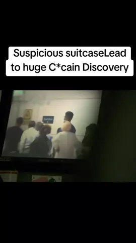 Suspicious suitcaseLead to huge C*cain Discovery #custom #airport #tourist #bordersecurity #inspection #policeofficer 