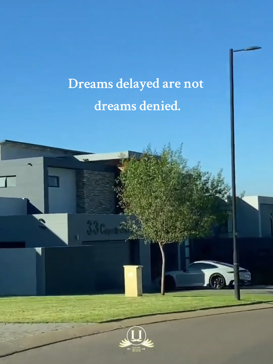 Dreams delayed are not dreams denied. Keep on grinding, better days are coming ✨️ . . #realestate #luxurylifestyle #luxuryhomes #softlife 