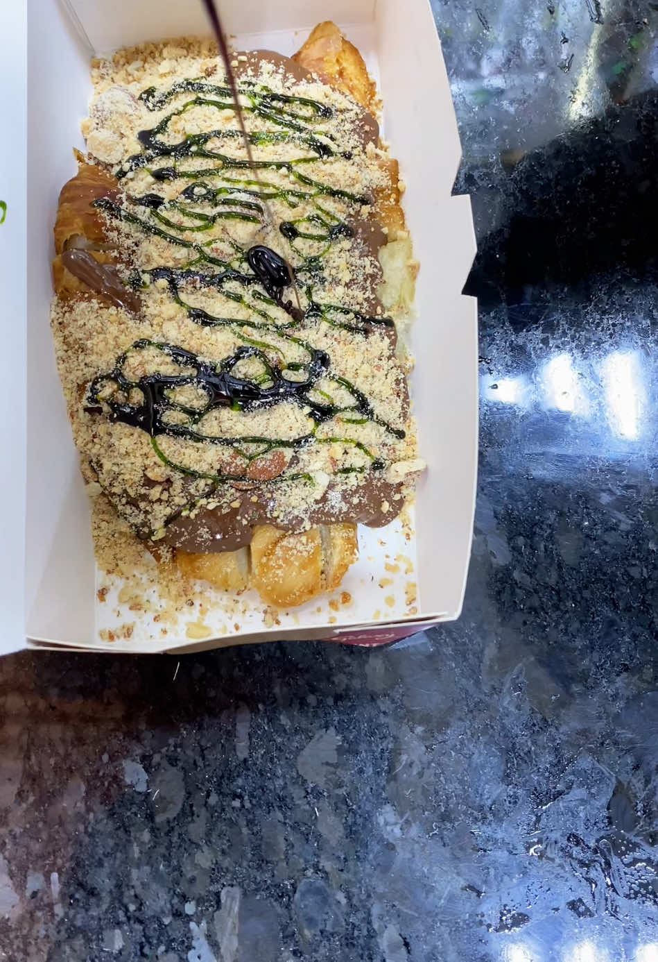 يعزف على اوتار قلبي😍❤️‍🔥#بريوش_بالنوتيلا #كافي_شعيب☕️ #your_coffee #بريستا #ابوقرين_الوشكه_زمزم_القداحية_بونجيم_بي #سرتنا_سرت_ليبيا💚🌻 #القداحية👑 #ليبيا🇱🇾 #تصميم_فيديوهات🎶🎤🎬 #عبادلة #شعب_الصيني_ماله_حل😂😂 #مصراته_الصمود🇱🇾🇱🇾🔥😌 #tiktokuni #CapCut 