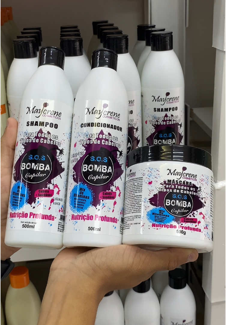 Se você quer ver seu cabelo crescendo forte, hidratado e com brilho real… essa é a sua chance! A linha  S.O.S Bomba da Maycrene é um tratamento completo:  • Shampoo que ativa o crescimento  • Máscara que reconstrói e fortalece  • Condicionador que sela e dá brilho de salão É a combinação perfeita pra quem quer   Resultado visível em pouco tempo e o melhor:  sem gastar uma fortuna!! Cabelão saudável, forte e bonito começa com uma escolha. Garanta seu kit enquanto ainda está disponível! #Maycrene #SosBomba #TratamentoCapilar #CabeloForte #CrescimentoAcelerado #cabelãodossonhos